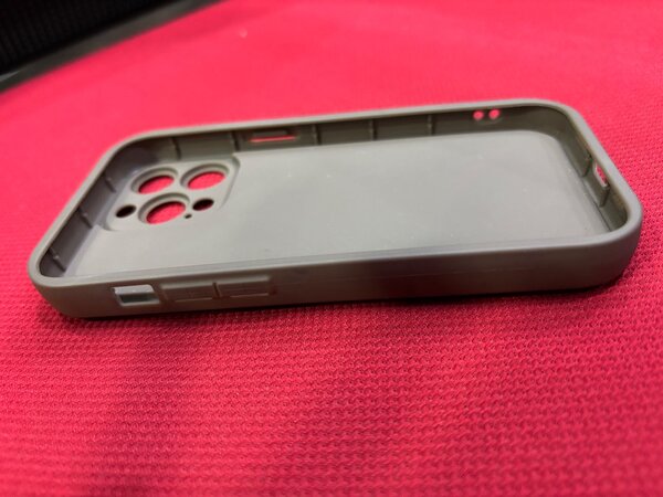 iPhone 13 pro phone case