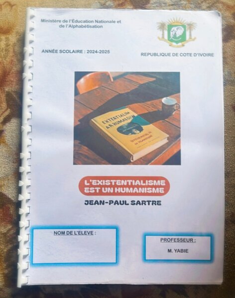 Livre 'L'Existentialisme est un Humanisme'