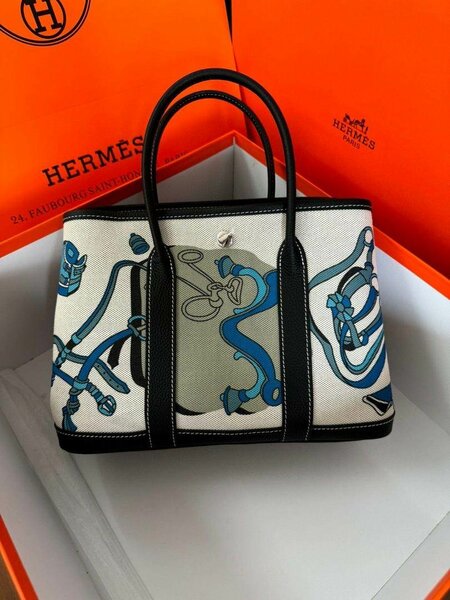 Sac à main élégant Hermès