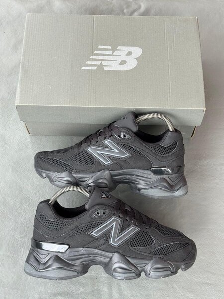 Baskets New Balance Noires