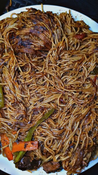 Nouilles Sautés Épicées