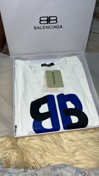 T-shirt de luxe Balenciaga