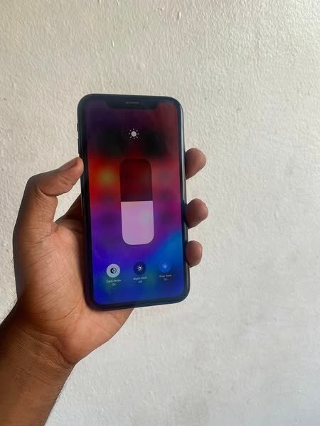 iPhone XR 64Gb
