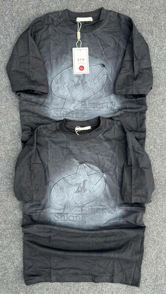 T-shirt noir élégant homme