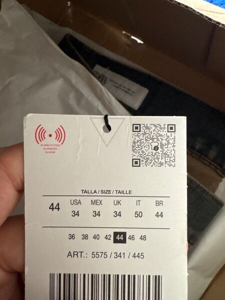 Брюки джинсы