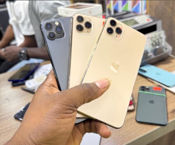 11 pro max 64 gig factory unlock