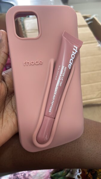 Étui Téléphone Avec Baume à Lèvres