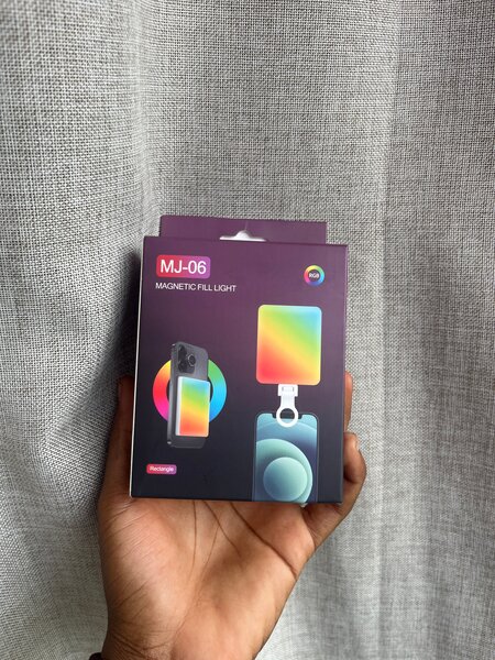 Lumière de remplissage magnétique MJ-06