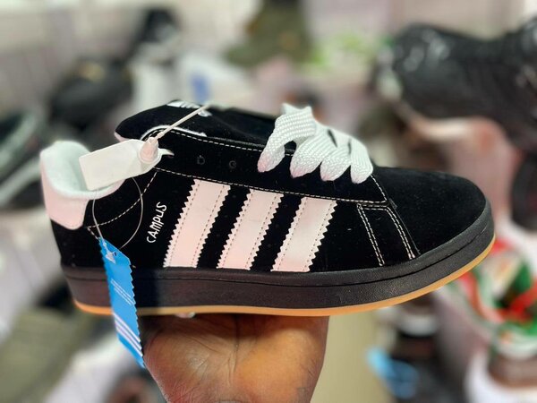 Sneakers Noires Classiques Homme