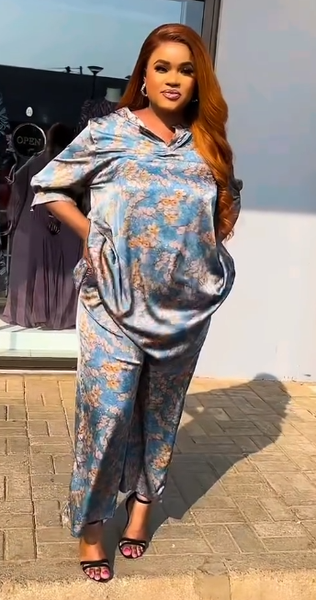 Women's set of long tunic and trousers with print