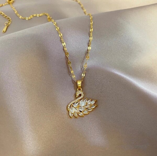 Цепочка с подвеской Лебедь