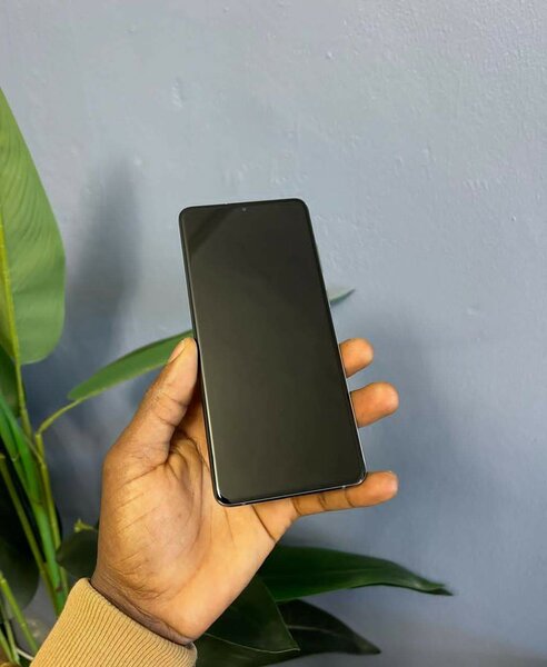 Samsung Galaxy S20 PLUS