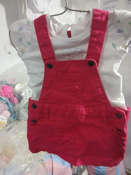 Salopette bébé fille rose