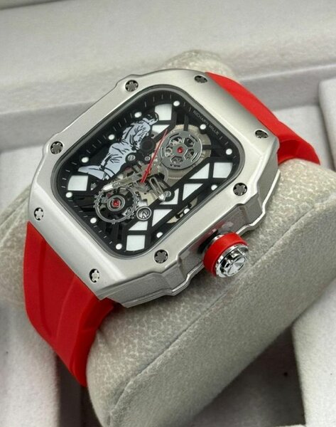 Montre sport luxe moderne