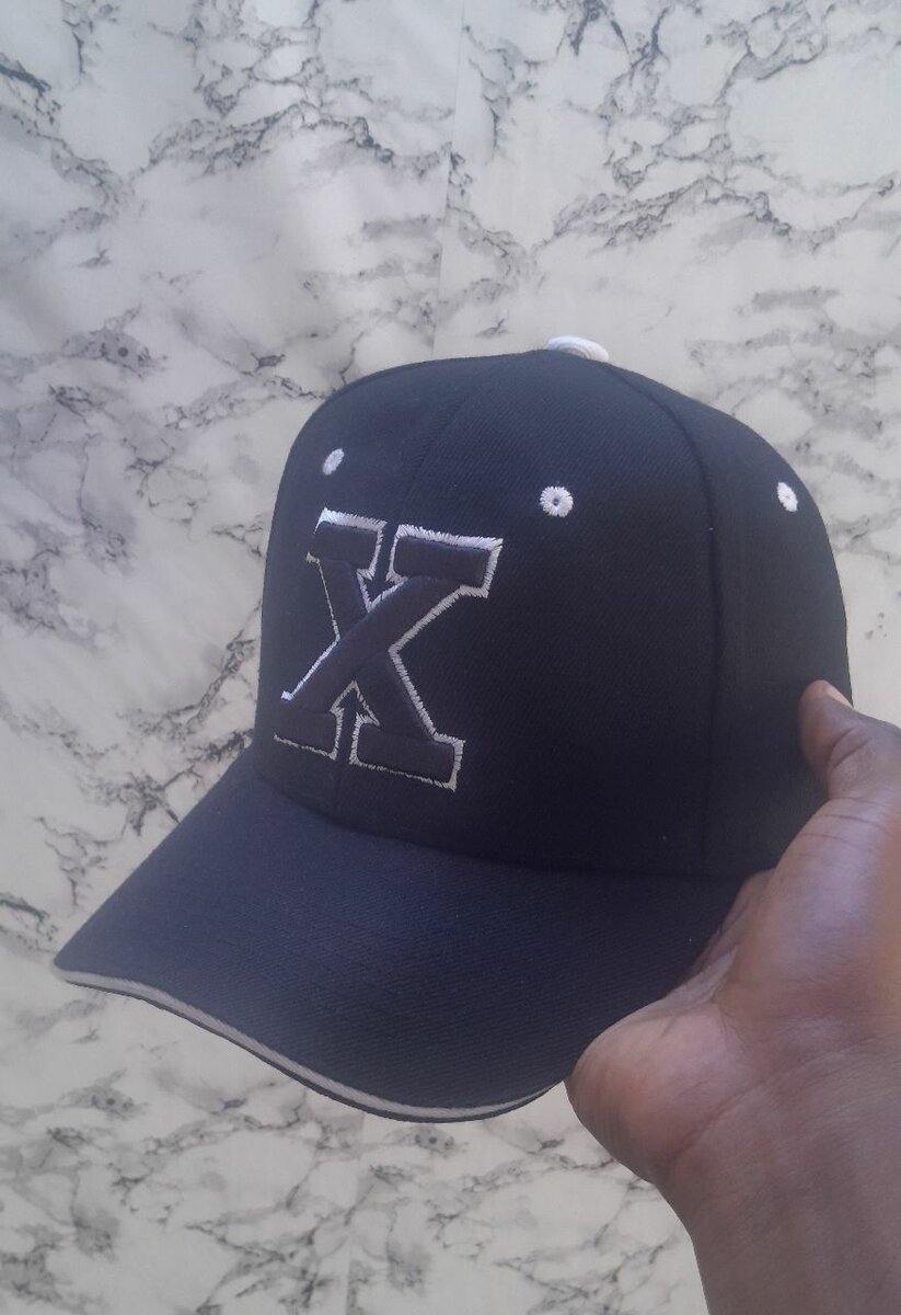 Casquette Logo Lettre Originale