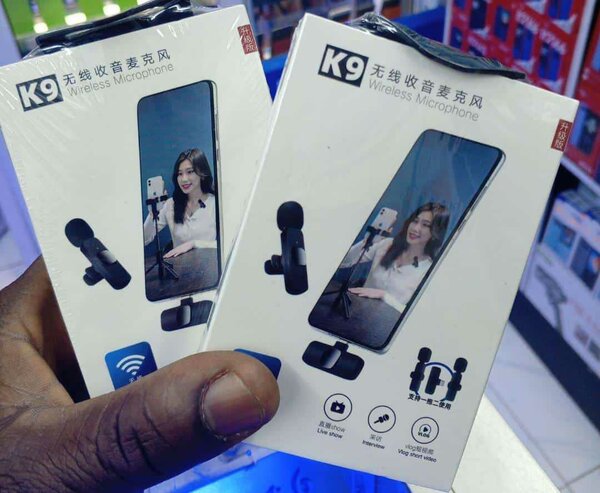 Double Label Wireless Microphone For iPhone and Android