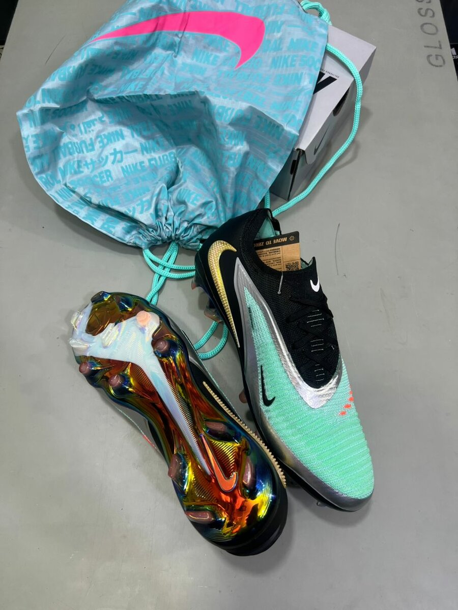 Chaussures de Football Performance