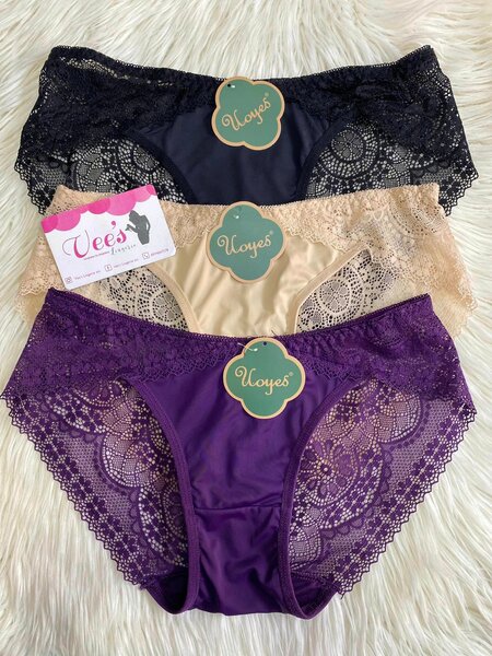 Strings et culottes pour femmes