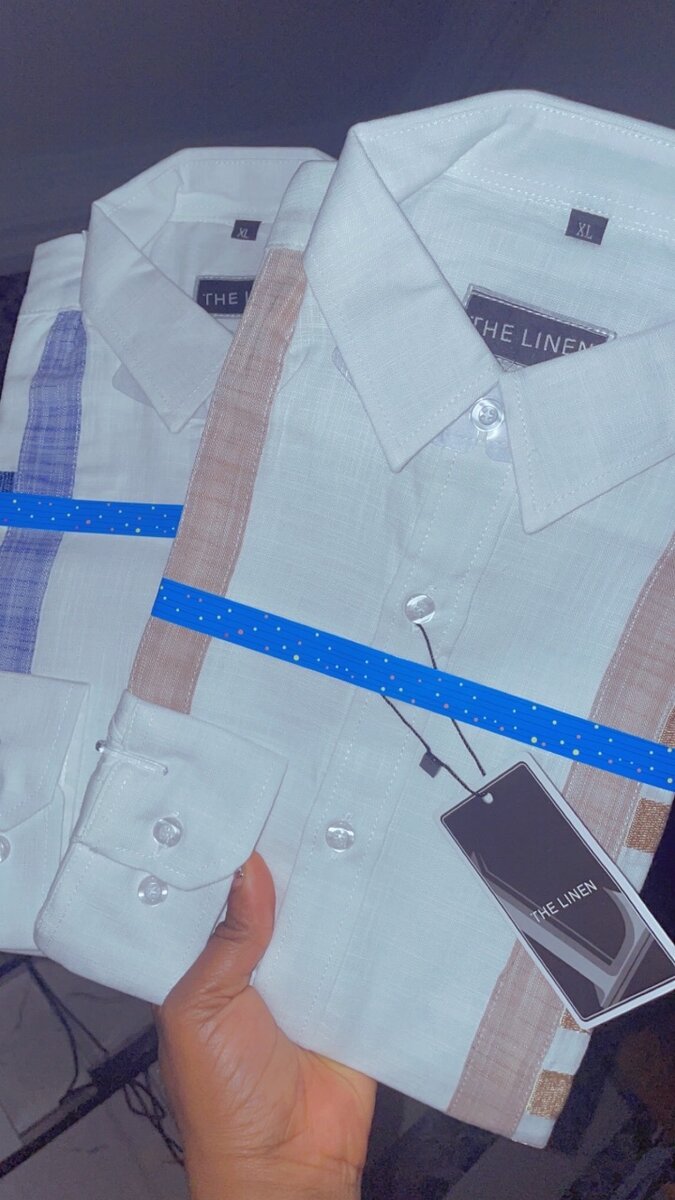 Chemise en lin brodée homme