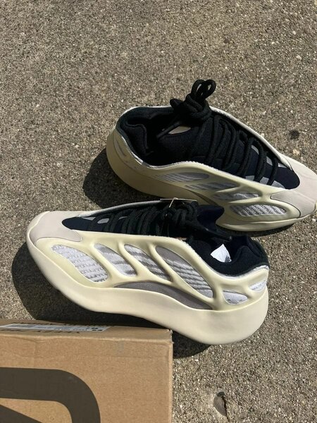 Sneakers style futuriste