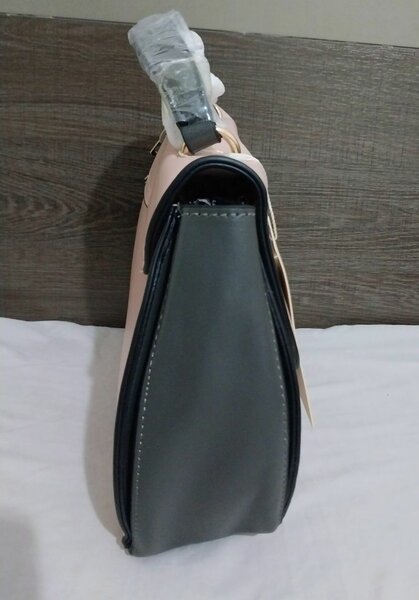 Sac à main rose élégant