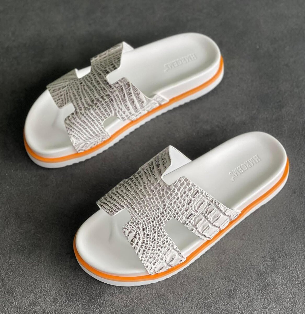 Sandales en cuir élégantes