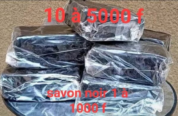 SAVON NOIR
