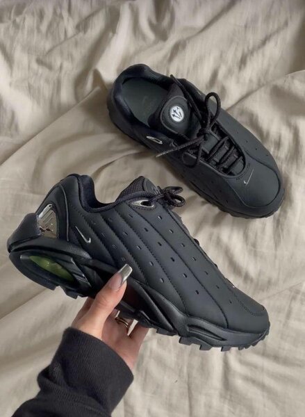 Baskets noires unisexes