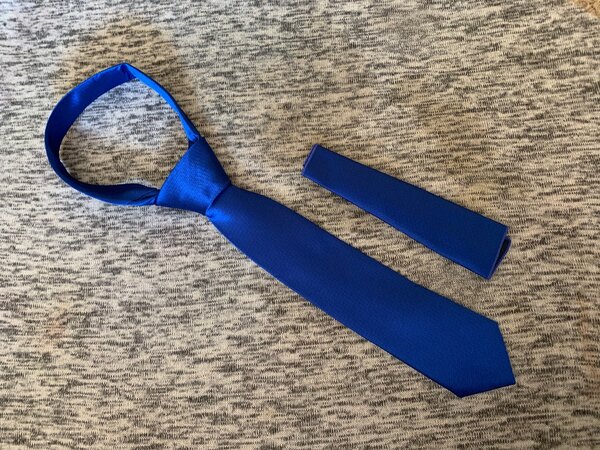 Tie and pocket square