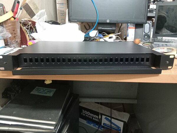 Coffret fibre optique 24 ports