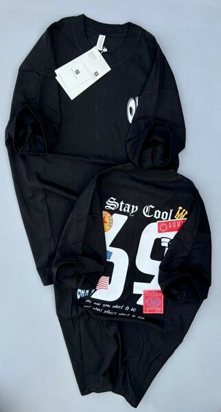 T-shirt noir imprimé style urbain