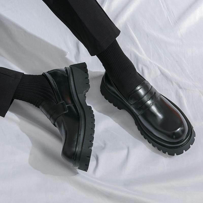 Mocassins à semelle épaisse