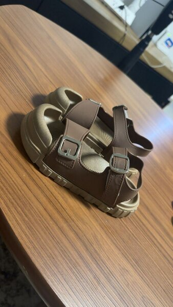 Chaussure confort pour enfants