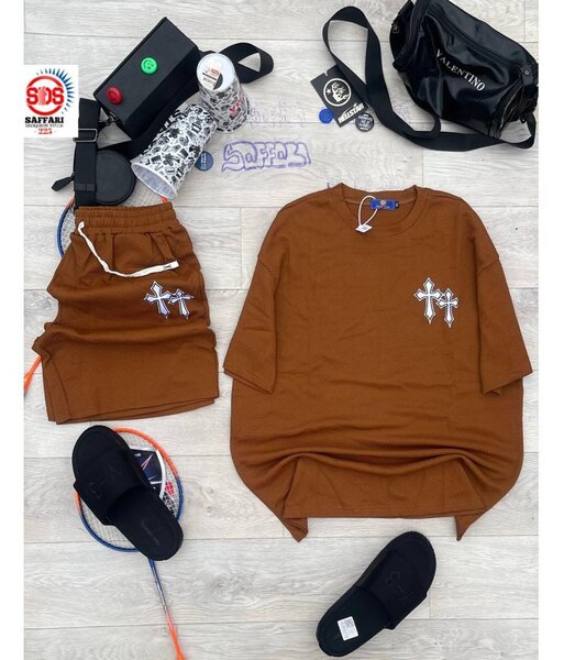 T-shirt et Short Marron