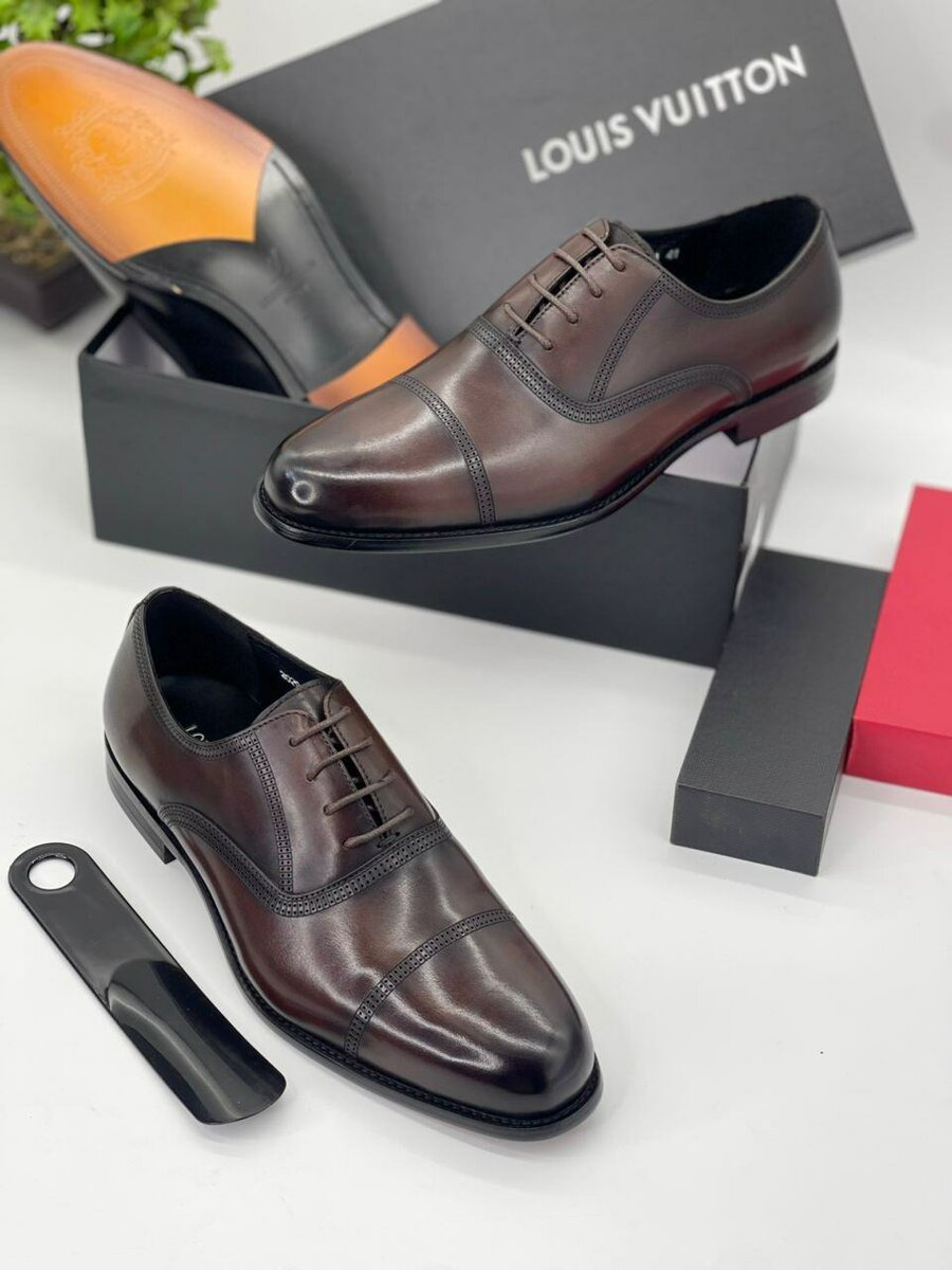 Louis Vuitton leather executive shoes