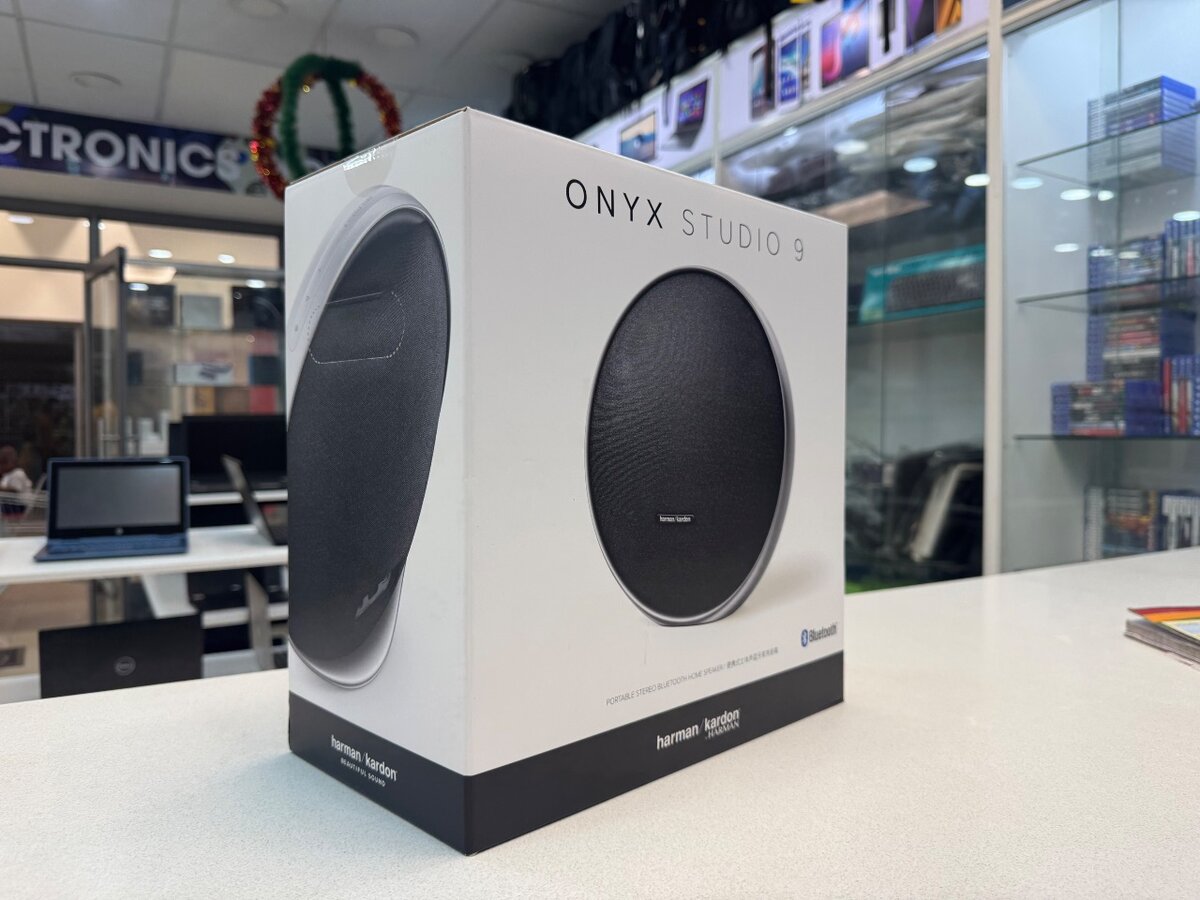 Onyx studio 9