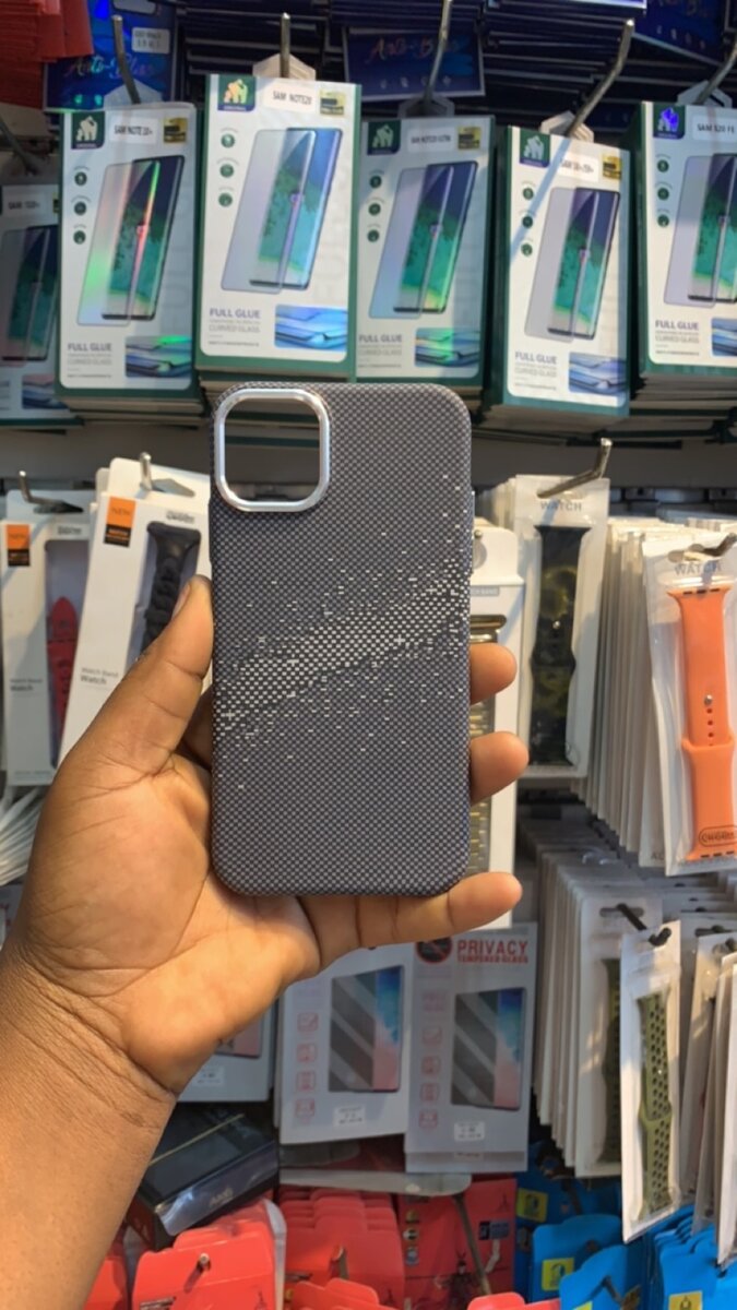 Protective phone case