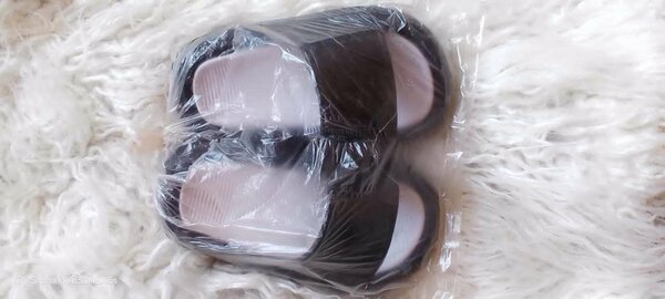 Kids slippers for sale