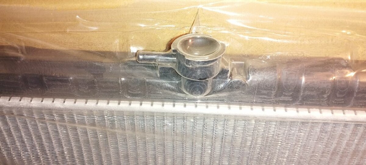 Радиатор на Nissan Patrol