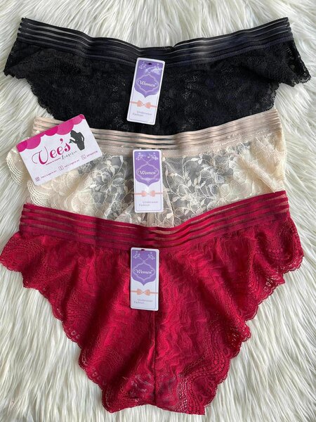 Strings et culottes pour femmes