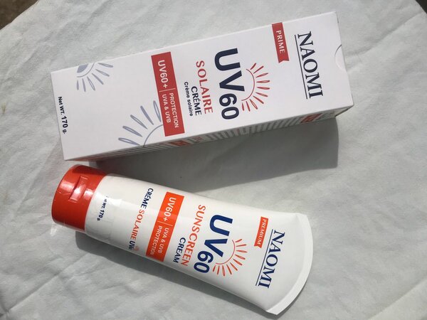 Crème solaire uv60+