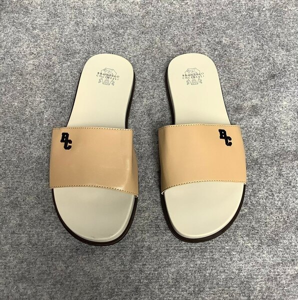 Sandales en cuir élégantes