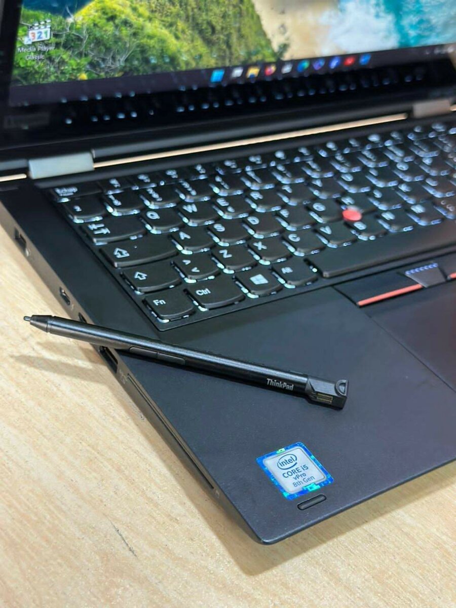 Lenovo Thinkpad X380 Yoga