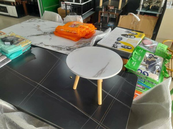 Table basse disponibles