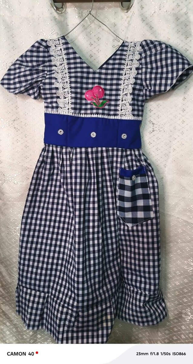 Uniforme d'école à carreaux CM