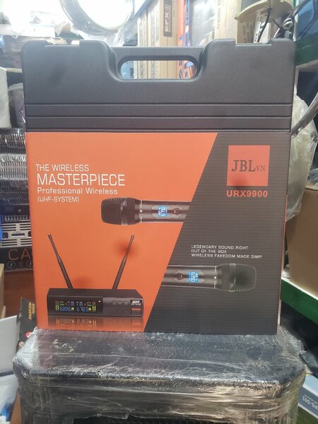 JBL Masterpiece URX9900 Wireless Microphone