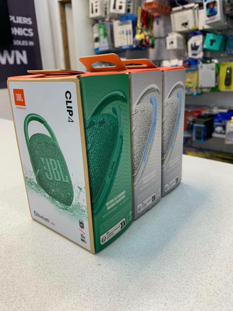 JBL Wireless Bluetooth speaker