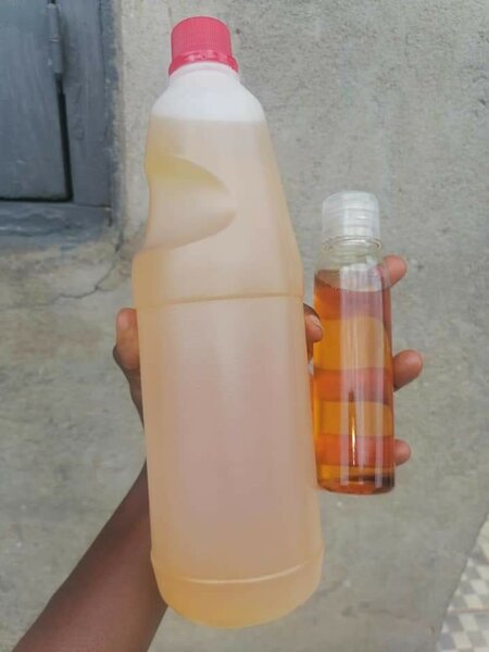 Huile de palmiste (huile de graine)