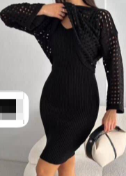 Robe courte en maille avec résille, noir