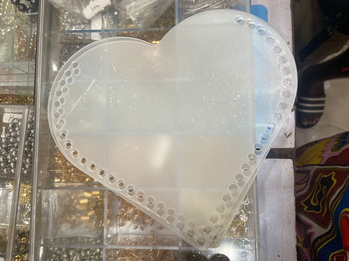 Supports pour crochet en plastique